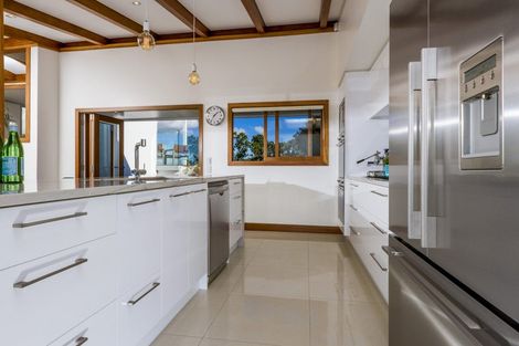 Photo of property in 16 Tizard Road, Birkenhead, Auckland, 0626