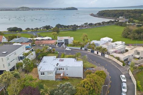 Photo of property in 17 Karori Crescent, Orakei, Auckland, 1071