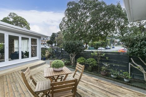 Photo of property in 2 Rex Street, Miramar, Wellington, 6022