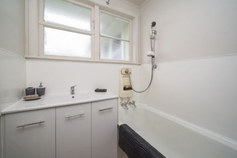 Photo of property in 279 South Road, Hawera, 4610