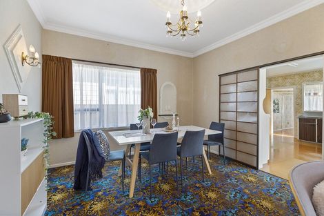 Photo of property in 102 Yule Street, Lyall Bay, Wellington, 6022