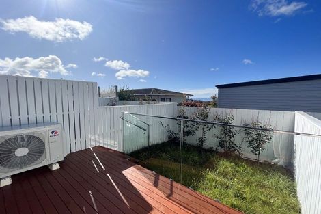 Photo of property in 5/737 East Coast Road, Browns Bay, Auckland, 0630