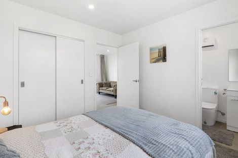 Photo of property in 1b Dey Street, Mosgiel, 9024