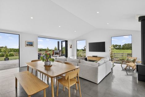 Photo of property in 589 Kent Road, Korito, New Plymouth, 4371