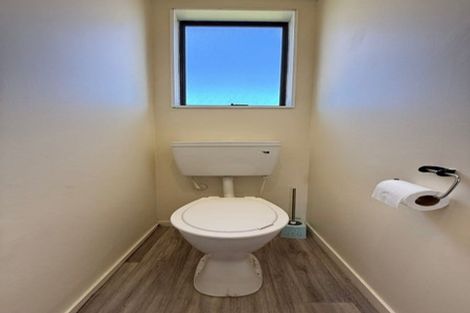 Photo of property in 2/6 Trimdon Street, Randwick Park, Auckland, 2105