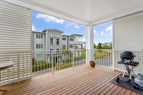Photo of property in 87 Panorama Heights, Orewa, 0931