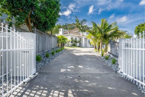 Photo of property in 38 Anaheim Boulevard, Shamrock Park, Auckland, 2016