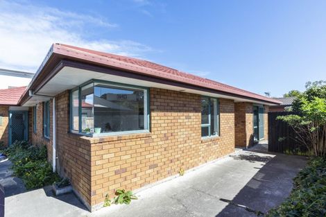 Photo of property in 141 Lincoln Road, Addington, Christchurch, 8024