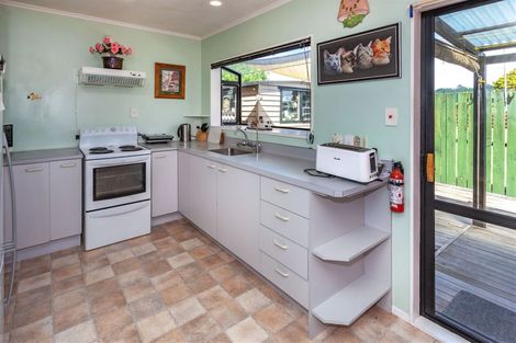 Photo of property in 327b Port Road, Whangamata, 3620