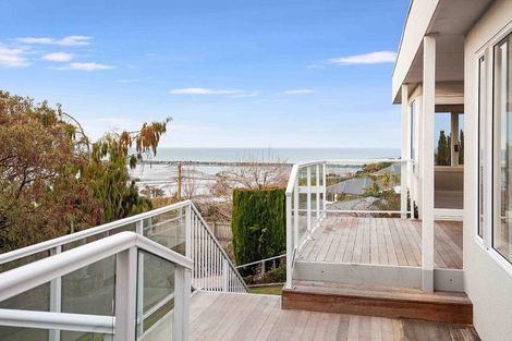 Photo of property in 132 Major Hornbrook Road, Mount Pleasant, Christchurch, 8081