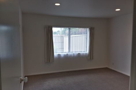 Photo of property in 1/30 Daytona Road, Henderson, Auckland, 0610