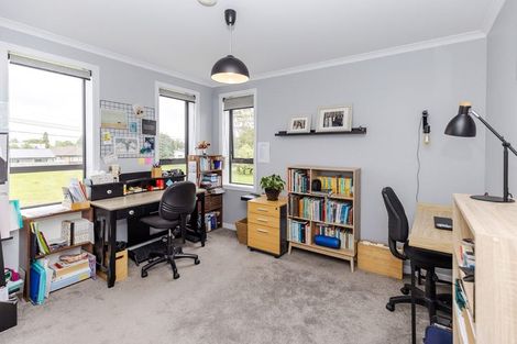 Photo of property in 2/2 Shakespeare Avenue, Enderley, Hamilton, 3214