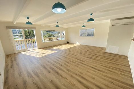 Photo of property in 28 Vandeleur Avenue, Birkdale, Auckland, 0626