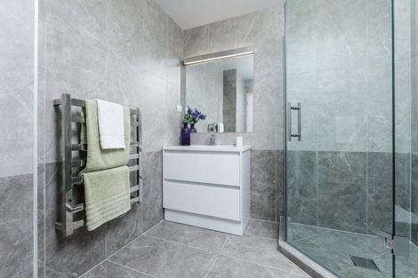 Photo of property in 29 Ascension Crescent, Orewa, 0931