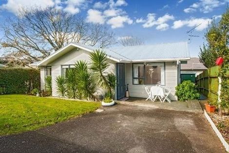 Photo of property in 14a Price Crescent, Mount Wellington, Auckland, 1060