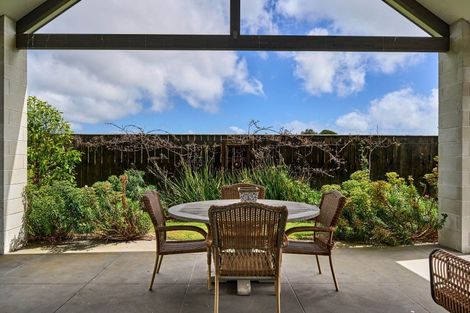 Photo of property in 41 Hudson Place, Paraparaumu, 5032