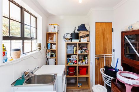 Photo of property in 36 Criterion Street, Bulls, 4818