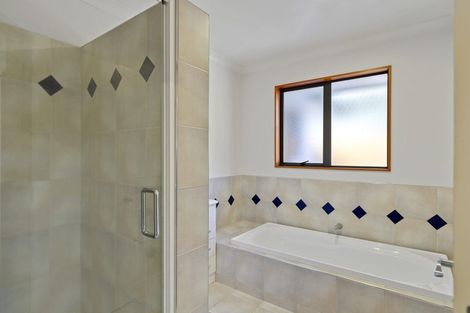 Photo of property in 16 Portobello Way, Huntington, Hamilton, 3210