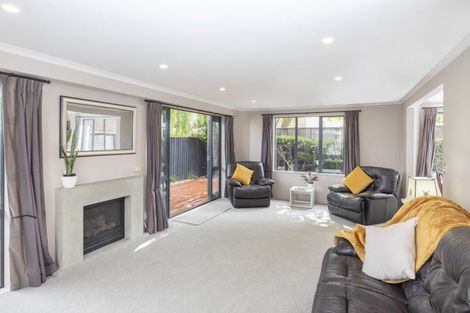 Photo of property in 64b Holly Road, St Albans, Christchurch, 8014