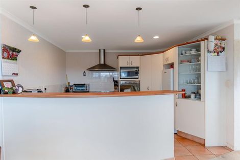 Photo of property in 2b Cannell Farm Drive, Te Puke, 3119