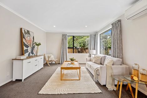 Photo of property in 32 Bateman Avenue, Bryndwr, Christchurch, 8053