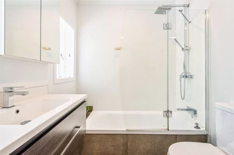 Photo of property in 3 Derby Street, Devonport, Auckland, 0624