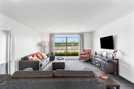 Photo of property in 11 Goldrush Lane, Rolleston, 7614