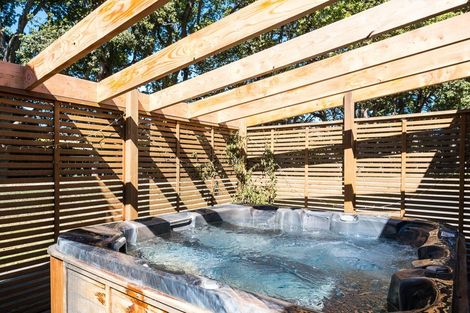 Photo of property in 320 Gladstone Road South, East Taieri, Mosgiel, 9092