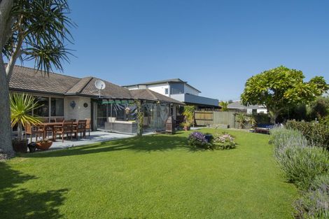 Photo of property in 10 Haden Place, Omokoroa, 3114
