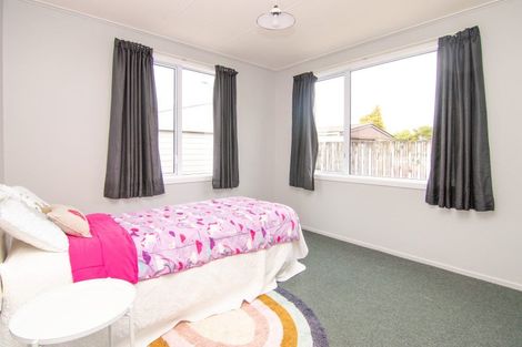 Photo of property in 53 Kaimanawa Street, Kelvin Grove, Palmerston North, 4414