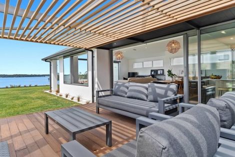 Photo of property in 71 Lynley Park Drive, Omokoroa, 3114