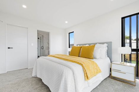 Photo of property in 9c Liam Place, Half Moon Bay, Auckland, 2012