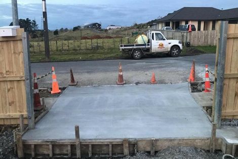 Photo of property in 28 Te Puea Avenue, Meremere, Mercer, 2474