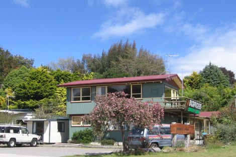 Photo of property in 27 Tremaine Avenue, Two Mile Bay, Taupo, 3330