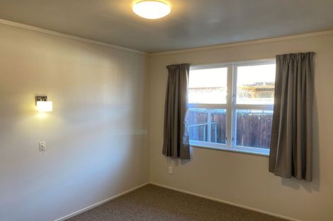 Photo of property in 2/747 Cameron Road, Tauranga South, Tauranga, 3112