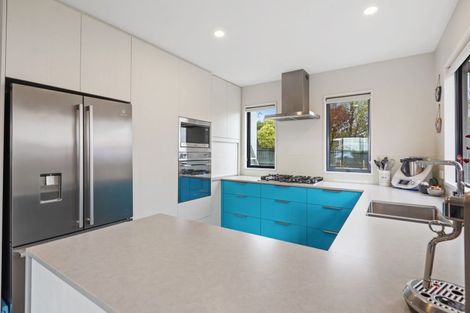 Photo of property in 2 Chaloner Lane, Westmorland, Christchurch, 8025