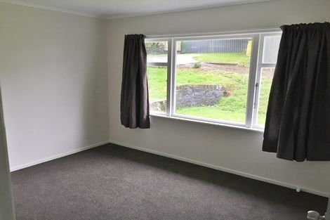 Photo of property in 10 Christmas Road, Manurewa, Auckland, 2102
