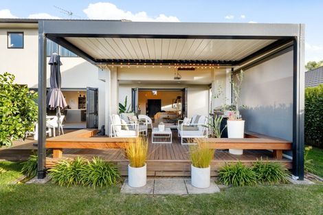 Photo of property in 8 Shalimar Place, Huntington, Hamilton, 3210