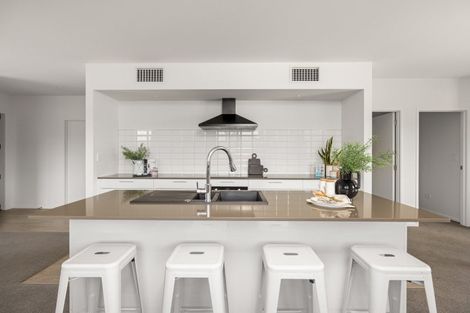 Photo of property in 22 Hayward Place, Ohauiti, Tauranga, 3112