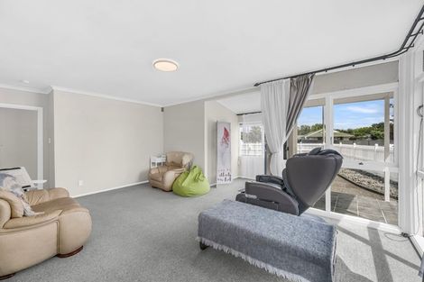 Photo of property in 66 King Street, Taradale, Napier, 4112