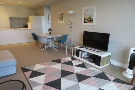 Photo of property in The Capital, 3/370 Oriental Parade, Oriental Bay, Wellington, 6011