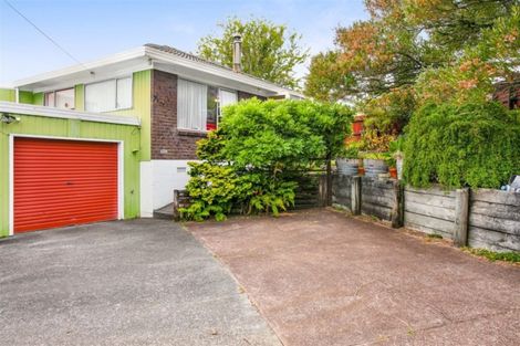 Photo of property in 2/46a Kamara Road, Glen Eden, Auckland, 0602