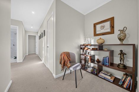 Photo of property in 27 Mill Grove, Clareville, Carterton, 5713