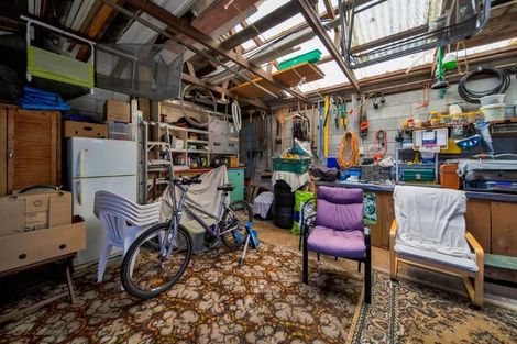 Photo of property in 6 Hussey Street, Oakura, 4314