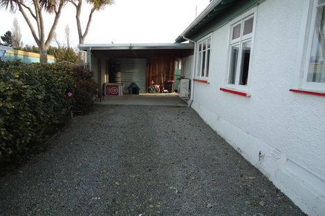 Photo of property in 71 Parsonage Road, Waimate, 7924