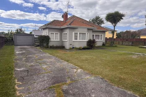 Photo of property in 35 Alfred Street, Fairfield, Hamilton, 3214