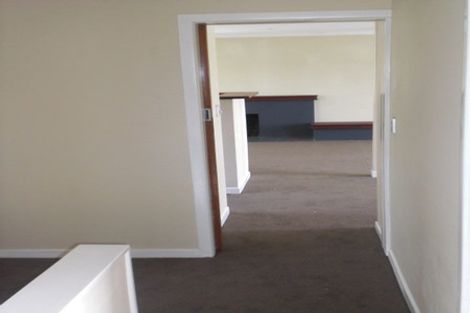 Photo of property in 1/73a Beresford Street, Bayswater, Auckland, 0622