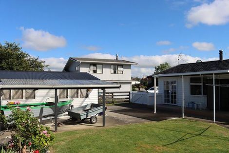 Photo of property in 54 Kennedy Drive, Levin, 5510