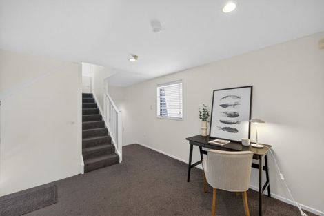 Photo of property in 25 Lookaway Place, Huntsbury, Christchurch, 8022