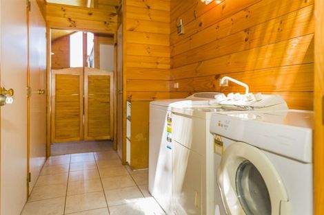 Photo of property in 14 Haddon Crescent, Whitianga, 3510